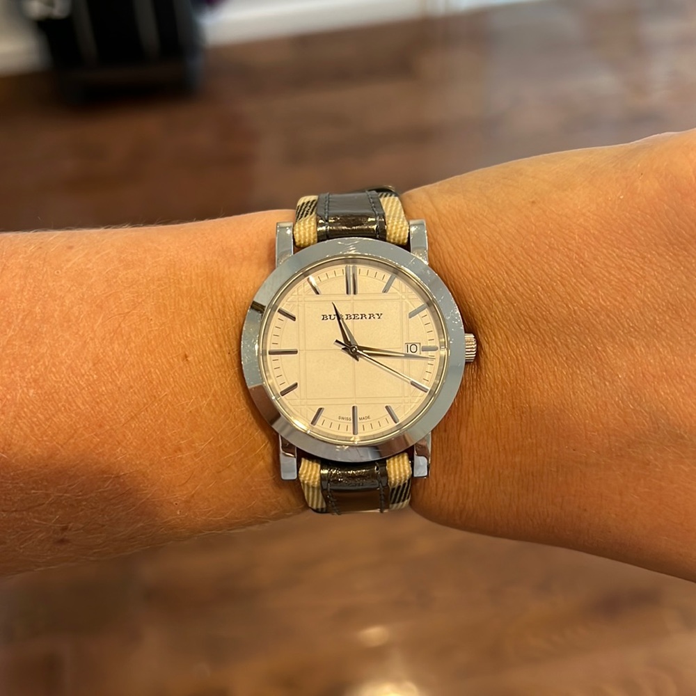 Burberry watch with metallic leather